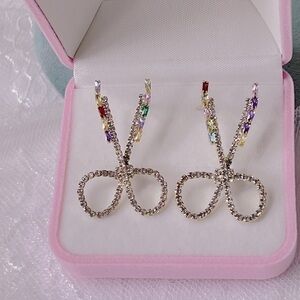 18K Go- - 5A grade zircon scissors earrings
